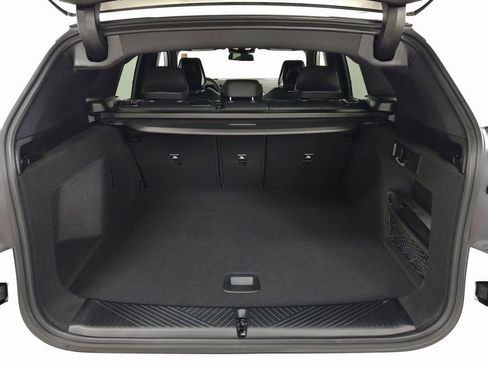 Used 2025 BMW X3 xDrive30i w/ Premium Package image 9