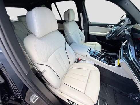New 2026 BMW X5 M60i AWD/4WD image 14