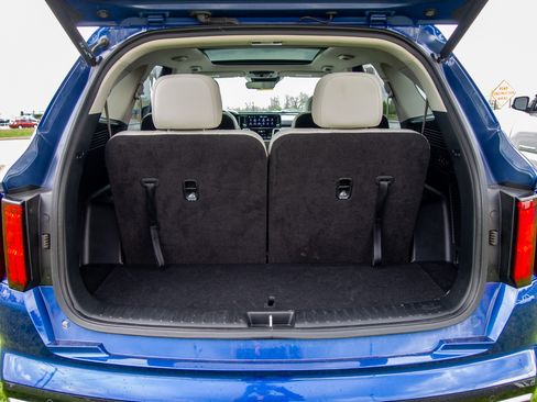 Used 2023 Kia Sorento SX image 33