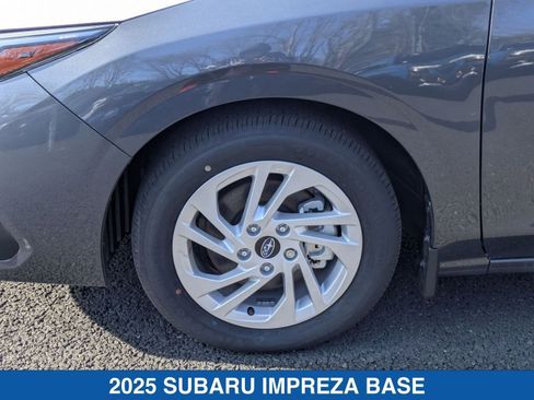 Certified 2025 Subaru Impreza 2.0i image 11