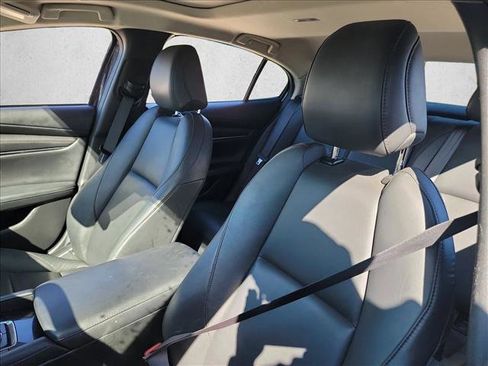 Used 2023 MAZDA MAZDA3 s image 13