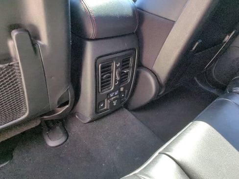 Used 2024 Dodge Durango GT AWD/4WD image 26
