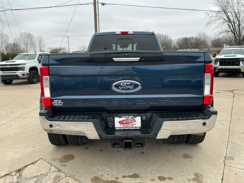 Used 2017 Ford F350 Lariat w/ FX4 Off-Road Package image 7