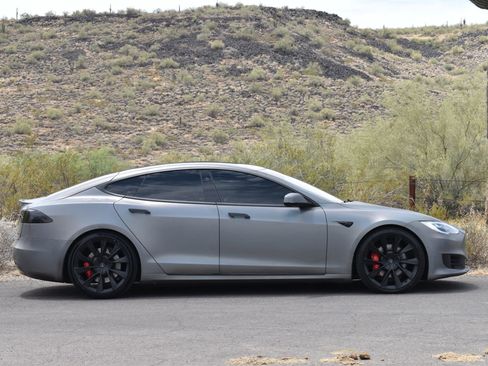 Used 2019 Tesla Model S 100D AWD/4WD image 9