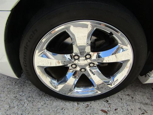 Used 2014 Dodge Charger SXT RWD image 15