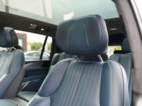 Used 2025 Cadillac Escalade IQ Luxury 2 w/ LPO, Premium Carpet Package AWD/4WD image 14