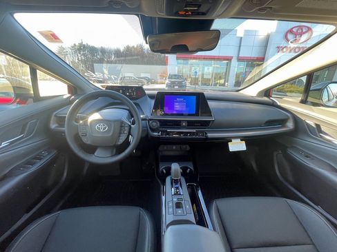 New 2026 Toyota Prius XLE image 9