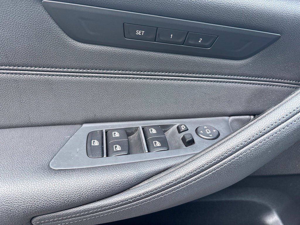 Used 2018 BMW 530i xDrive AWD/4WD image 15