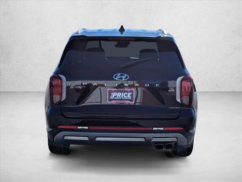 Used 2023 Hyundai Palisade SEL image 6