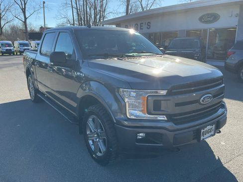 Used 2018 Ford F150 XLT w/ Equipment Group 302A Luxury image 3