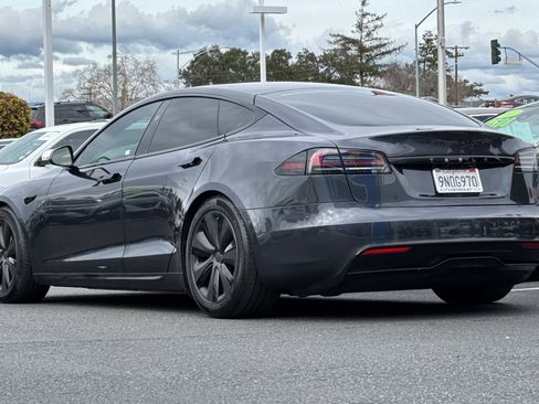 Used 2024 Tesla Model S image 7