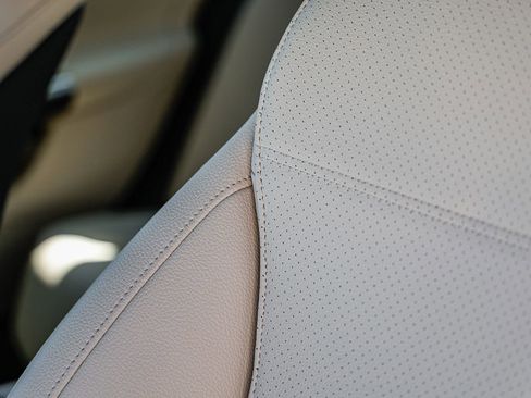 Certified 2025 Mercedes-Benz C 300 Sedan image 25