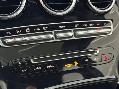 Used 2018 Mercedes-Benz C 300 Sedan image 18