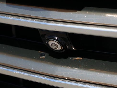 Used 2021 Chevrolet Suburban High Country w/ Premium Package image 54