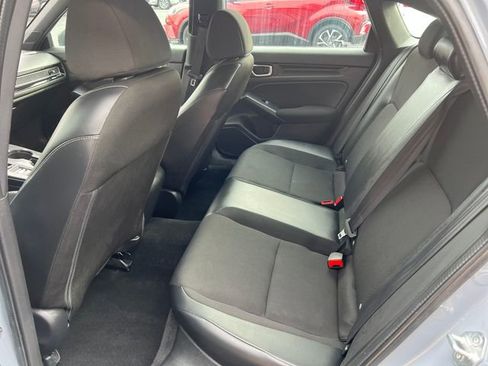 Used 2023 Honda Civic Sport image 23