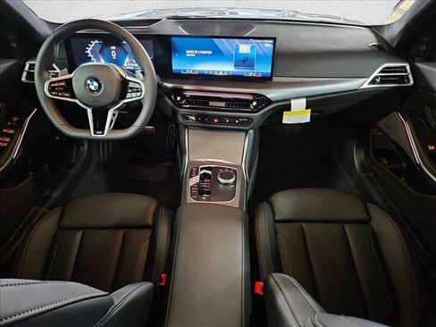 Used 2026 BMW 330i Sedan w/ M Sport Package RWD image 14