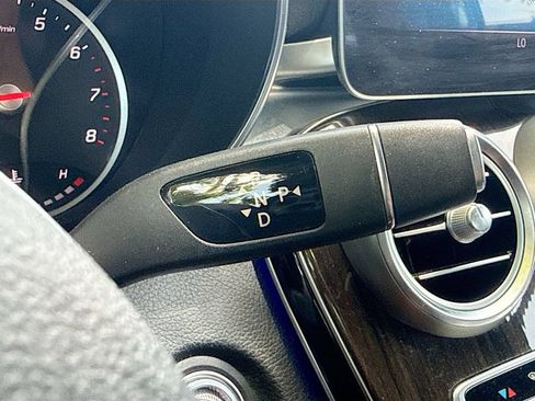 Used 2020 Mercedes-Benz C 300 Sedan image 16