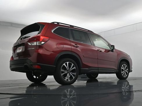 Used 2023 Subaru Forester Limited w/ Popular Package #2 AWD/4WD image 37