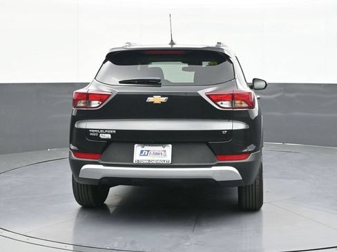 Used 2025 Chevrolet TrailBlazer LT AWD/4WD image 10