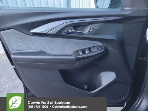 Used 2023 Chevrolet TrailBlazer LT w/ Convenience Package image 19