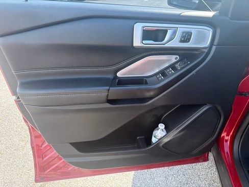 Used 2020 Ford Explorer ST w/ ST Street Pack AWD/4WD image 32