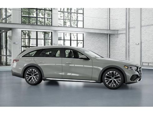 New 2026 Mercedes-Benz E 450 4MATIC All-Terrain Wagon image 14