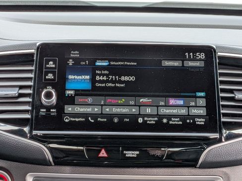 Used 2025 Honda Ridgeline TrailSport image 32