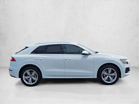 Certified 2023 Audi Q8 Premium Plus w/ Premium Plus Package AWD/4WD image 4