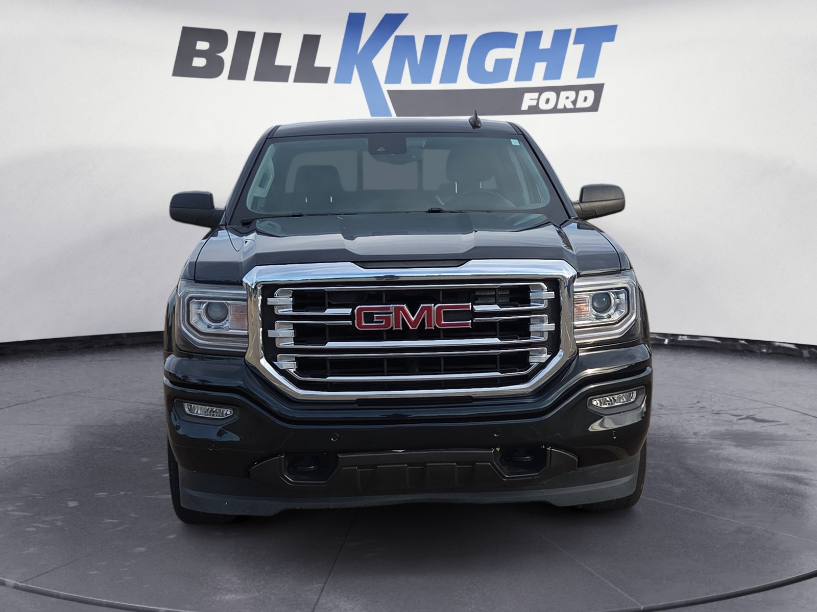 Used 2018 GMC Sierra 1500 SLT w/ SLT Premium Package AWD/4WD image 8