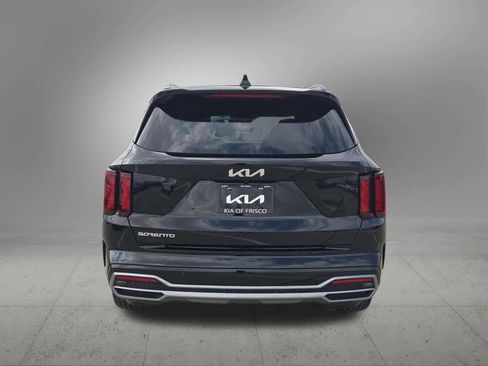Certified 2023 Kia Sorento EX w/ Panoramic Sunroof Package image 5