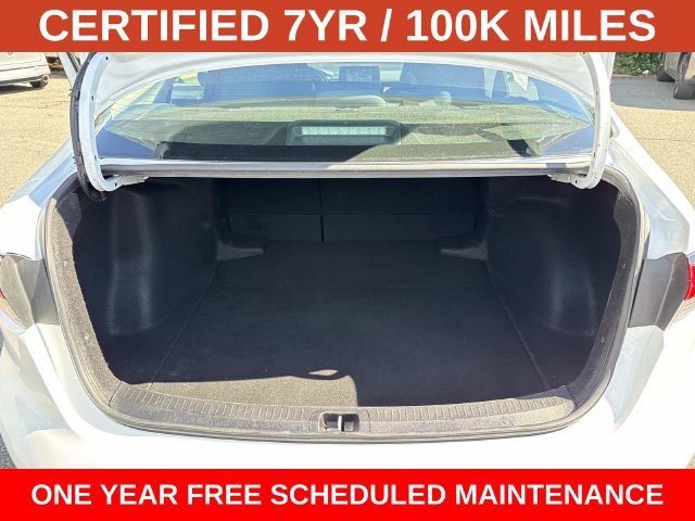 Used 2022 Toyota Corolla LE FWD image 12