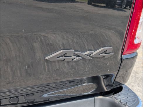 Used 2023 RAM 1500 Big Horn AWD/4WD image 23