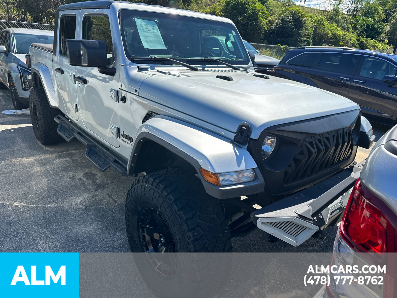 Used 2022 Jeep Gladiator Sport AWD/4WD image 9