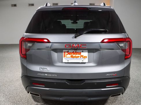 Used 2022 GMC Acadia AT4 w/ GMC Pro Grade Package AWD/4WD image 8