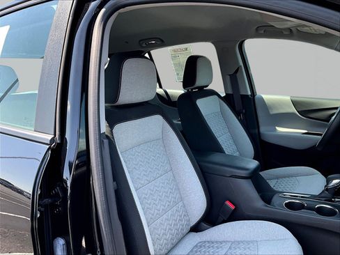 Used 2024 Chevrolet Equinox LS w/ Midnight Edition FWD image 29