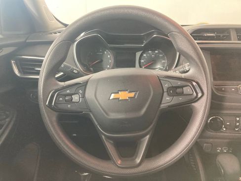Used 2022 Chevrolet TrailBlazer LT image 6