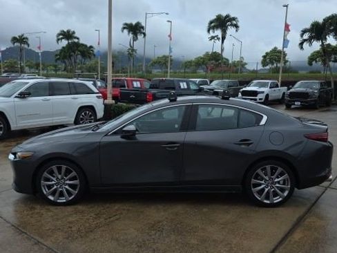 Used 2019 MAZDA MAZDA3 Sedan w/ Premium Package FWD image 5