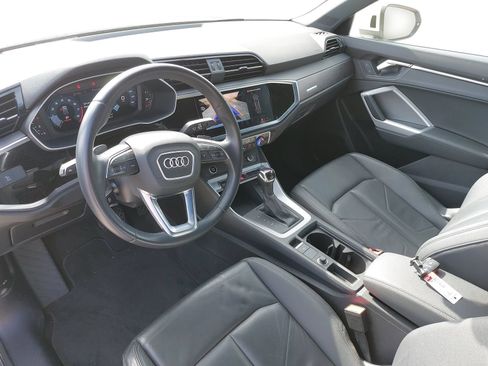 Used 2023 Audi Q3 2.0T Premium AWD/4WD image 5