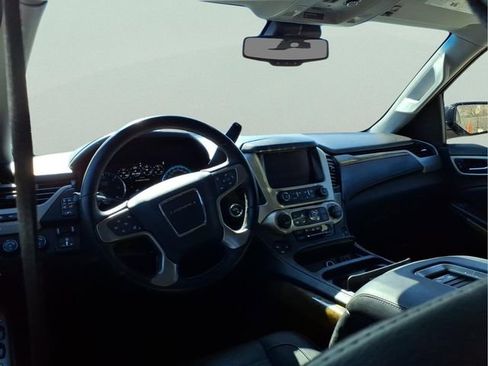 Used 2017 GMC Yukon Denali w/ Open Road Package image 9