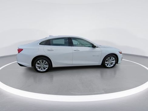 Used 2024 Chevrolet Malibu LT FWD image 8