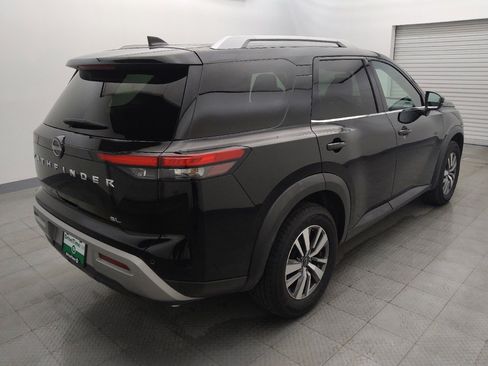 Used 2023 Nissan Pathfinder SL w/ Cargo Package FWD image 9