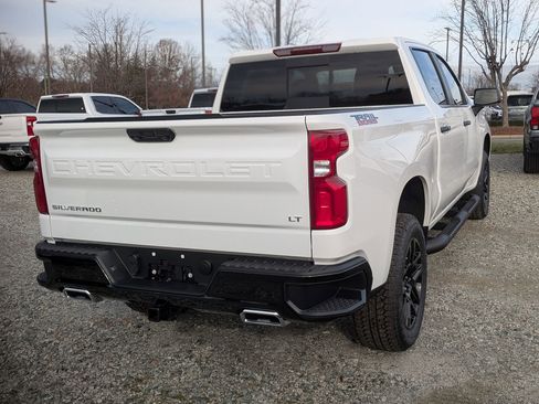 New 2026 Chevrolet Silverado 1500 LT Trail Boss w/ Convenience Package II image 8