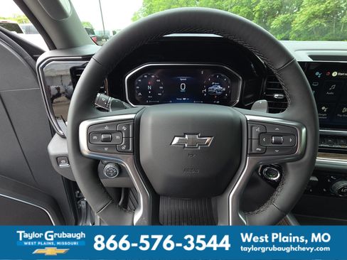 New 2026 Chevrolet Silverado 1500 RST w/ Convenience Package II AWD/4WD image 18