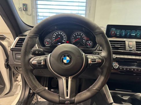 Used 2017 BMW M3 w/ Premium Package RWD image 9