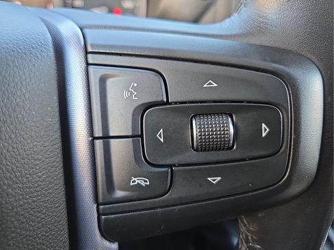 Used 2020 GMC Sierra 1500 SLT w/ SLT Convenience Package image 18