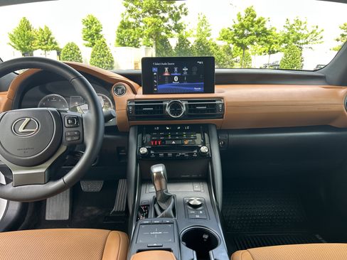 Used 2025 Lexus IS 350 F Sport RWD image 29