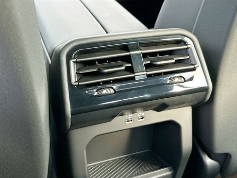 New 2026 BMW 530i w/ M Sport Package RWD image 20