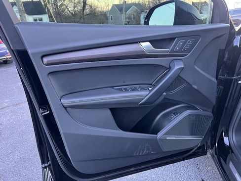 Used 2023 Audi Q5 2.0T Premium Plus w/ Premium Plus Package image 11
