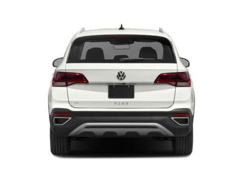 Used 2023 Volkswagen Taos SE AWD/4WD image 5