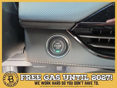 New 2027 Buick Enclave Preferred w/ Power Package FWD image 28